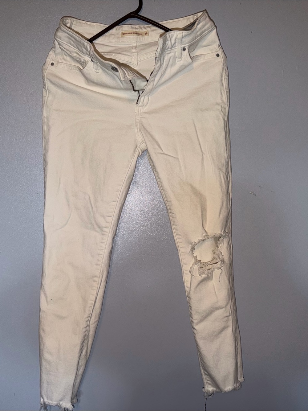 Women’s Distressed White Slim Jeans